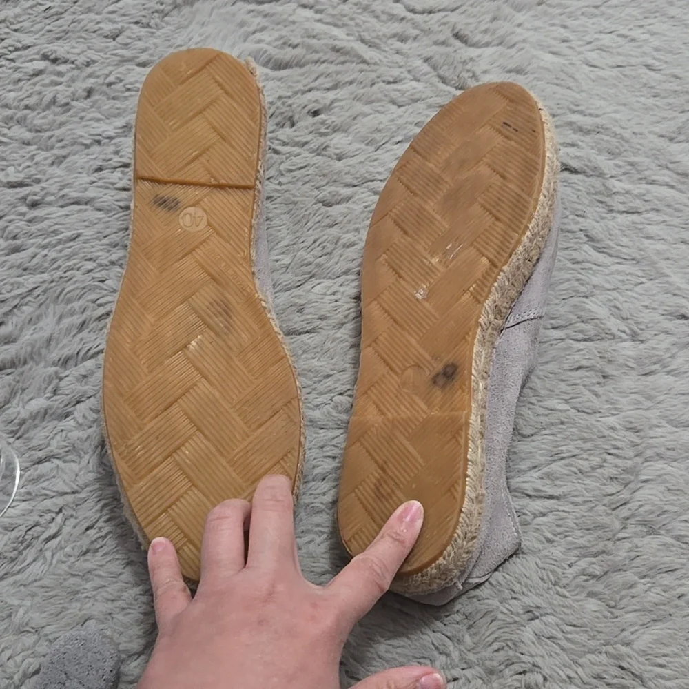 Fabiolas made in Spain handmade suede espadrilles - size 10